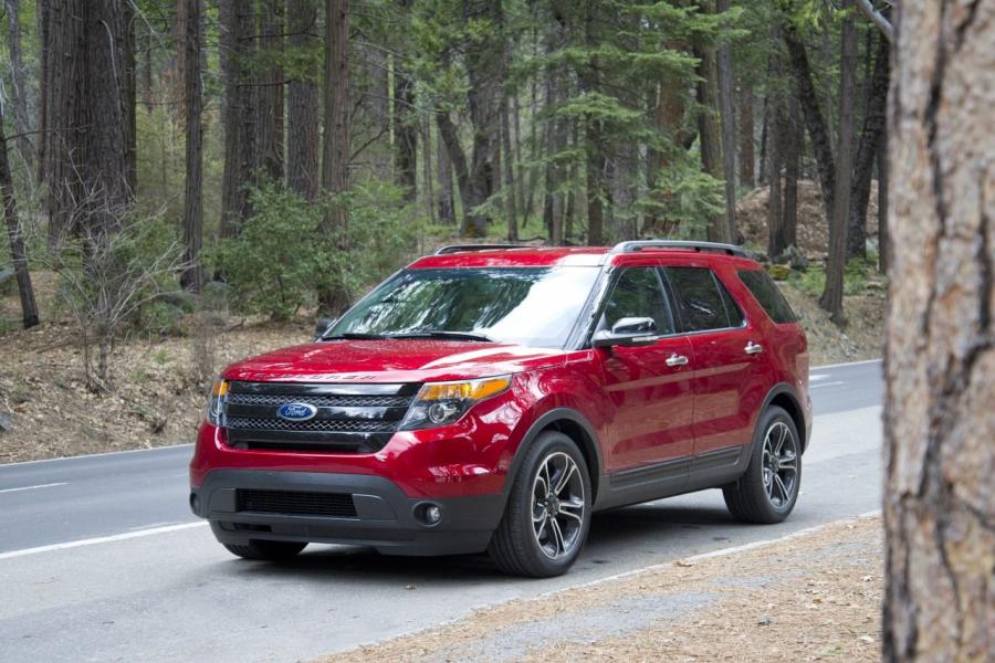  Ford Explorer Sport 2012 года  (фото 10 из 94)